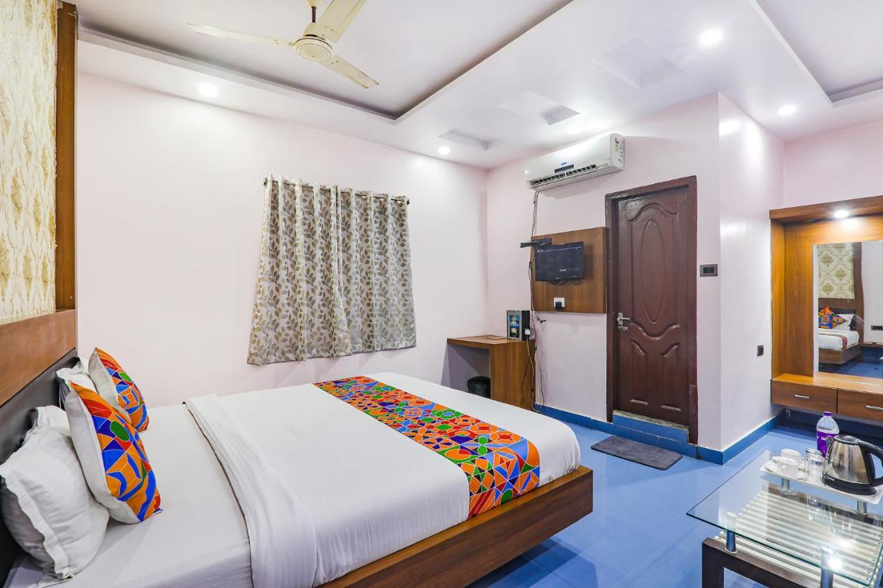 Fabhotel Astor Gaya Buitenkant foto